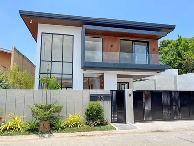 GOOD BUY! Modern House for Sale in BF Homes