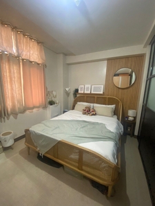 San Antonio Residence Good deal 1 Bedroom For Sale Furnished Prime Makati condo for sale near Makati Ave Ayala Ave Malugay Shang Salcedo Place Buendia BGC on Carousell