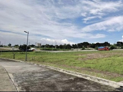 GOOD DEAL! Lot for Sale in The Enclave Alabang LAS PIÑAS CITY on Carousell