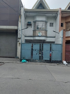 House and Lot Along Banlat Quezon City Lot For Sale on Carousell