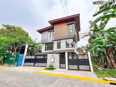 House and Lot for Sale in Filheights Subd. Quezon City on Carousell