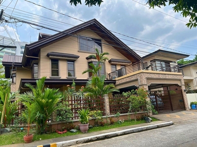 House and Lot For Sale in Tivoli Greens Royale Subdivision Near Ever Gotesco Commonwealth Quezon City on Carousell