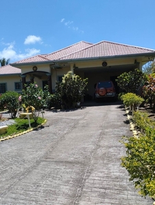 House And Lot for sale
Near Tagaytay Proper
Good for Resort or event place or ideal business on Carousell