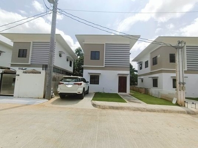 HOUSE & LOT FOR SALE IN ANTIPOLO CITY NEAR MARCOS HI-WAY on Carousell