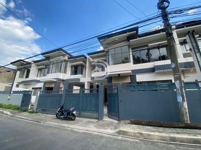 Impressive Townhouses for Sale in Don Antonio Heights