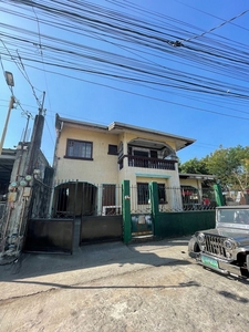 JRS - FOR SALE: 5 Bedroom House and Lot in Imus