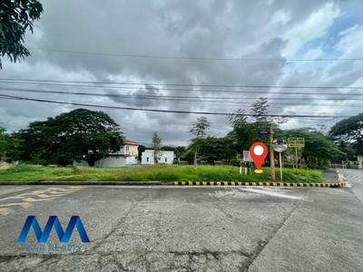 LOT FOR SALE IN CAPITOL HOMES QC on Carousell