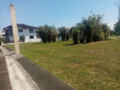 Lot for Sale in Solen Greenfield near Tagaytay on Carousell