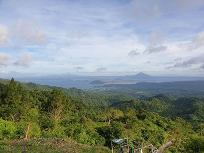 Lot for sale with perfect mountain view on Carousell