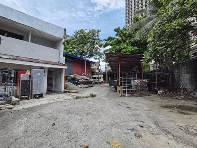 Lot for Warehouse/Office in Malate Manila near Quirino Ave for sale on Carousell
