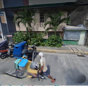 Makati Brgy La Paz old Apartment for sale Php 130k/sqm on Carousell