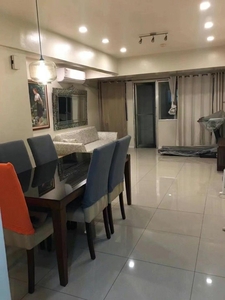 Makati salcedo weekend market 3BR with parking for sale on Carousell