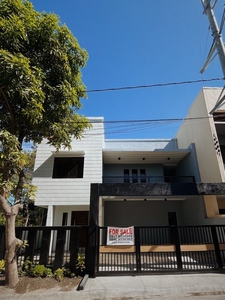 Modern 2 Storey House and Lot for Sale on Carousell