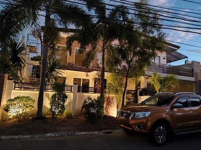 MODERN BRAND NEW HOUSE AND LOT IN A EXCLUSIVE SUBDIVISION IN BF HOMES PARANAQUE IS FOR SALE on Carousell
