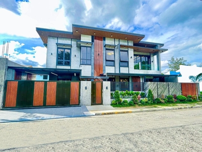 Modern Luxury House for sale in Monteverde Royale Taytay Rizal nr Ortigas ave ext compare Havila Sun Valley Golf Barrington Heights Town and Country on Carousell