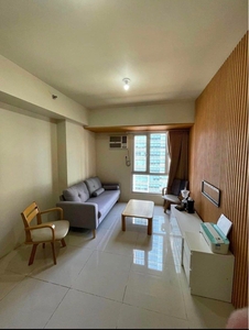 Neat 2 Bedroom BGC The Montane for sale! Corner unit BGC 2BR on Carousell