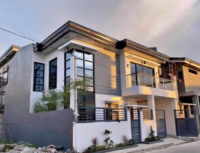 Newly Built 5 Bedroom For Sale in Greenwoods Executive Village | Fretrato I.D: RC189 on Carousell