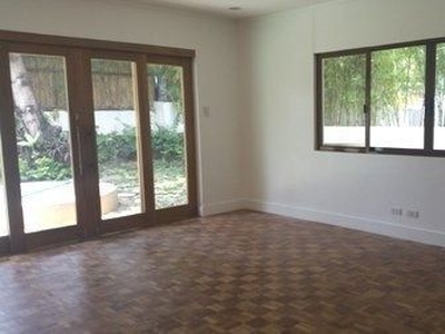 Old House for Sale in Bel Air Village Makati on Carousell