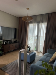 One Shangri la Place condo unit for sale on Carousell