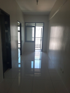 Park west BGC rent to own 1bedroom on Carousell
