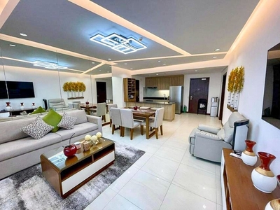 Penthouse unit 3BR Condo for Rent in Pasig City at The Royaltons at Capital Commons on Carousell