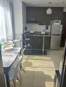Pioneer Woodlands Condominium 2BR for rent on Carousell
