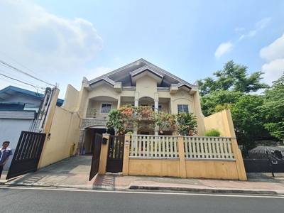 Pre-owned House and Lot For Sale Ready for Occupancy Fully Furnished in Parang Marikina City on Carousell