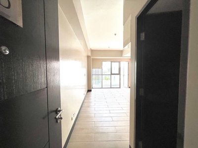 RENT TO OWN 29sqm Studio Unit in Golfhill Gardens. on Carousell