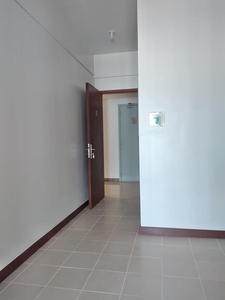 rent to own condominium in makati area on Carousell