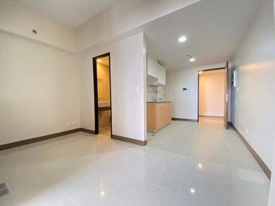 Rent to own studio in Makati on Carousell