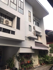 ‼️Rush sale Townhouse in New Manila on Carousell