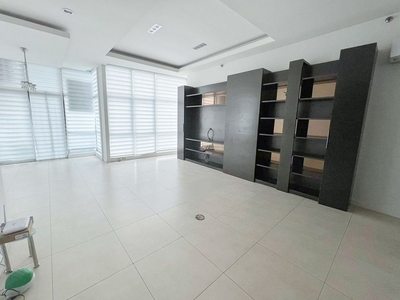 Sapphire Residences 3 BR For Sale on Carousell