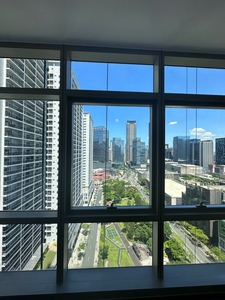 Fully furnished West Gallery Place BGC Unit for Lease with views of the park on Carousell