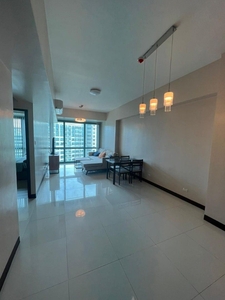 Special 1BR Cut for Sale in 8Forbes Town Road