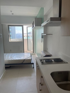 Studio Unit Condo for rent in Quezon City on Carousell