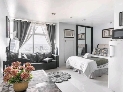 Studio Unit FOR LEASE at The Currency Condominium Ortigas Pasig - For Rent / For Sale / Metro Manila / Condominiums / RFO Unit / NCR / Fully Furnished / Real Estate Investment PH / Clean Title / Ready For Occupancy / Condo Living / MrBGC on Carousell