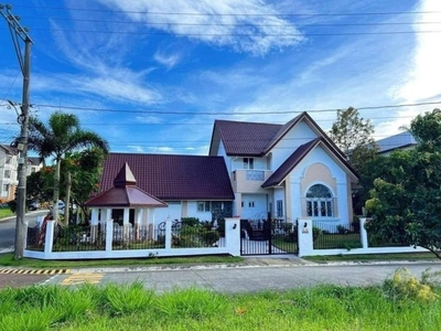 TAGAYTAY HOUSE AND LOT FOR SALE on Carousell