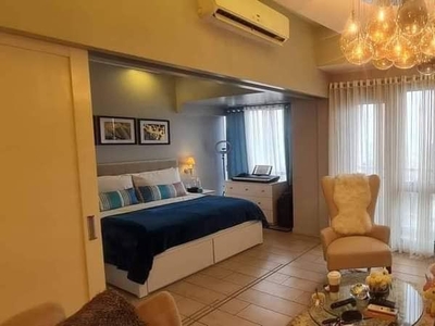 THE GREENBELT HAMILTON 1 BEDROOM UNIT FOR SALE MAKATI CITY on Carousell
