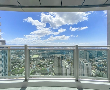 The Imperiium at Capitol Commons 2 Bedroom Unit For Sale on Carousell