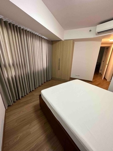 The Rise Makati 2 Bedrooms Furnished with parking for RENT on Carousell