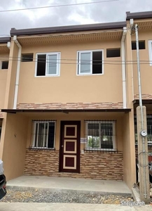 TOWNHOUSE FOR SALE IN CONSOLACION