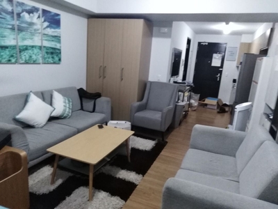 Two Maridien Rush Sale Studio Unit For Sale Furnished Well Maintained BGC The Fort Condo near Verve Highstreet The Suites Serendra Arya Trion Uptown Pacific Plaza on Carousell