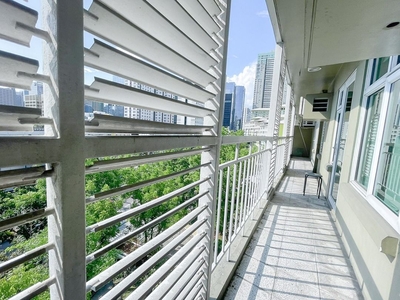 Two Serendra - Almond 2BR For Sale on Carousell