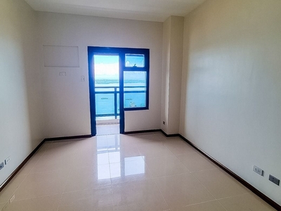 Unfurnished 2 Bedroom Condo for Sale in Cebu City on Carousell