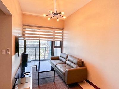 Uptown Ritz 2BR For Rent on Carousell
