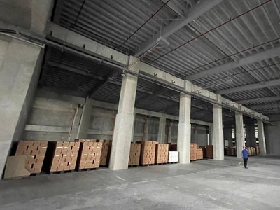 Warehouse for Lease Rent in Makati City on Carousell