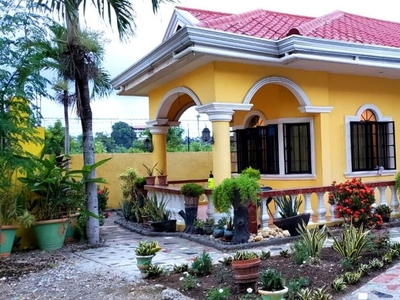 For Sale House with 2 Lots 3 Bedrooms at Buagsong, Cordova, Cebu