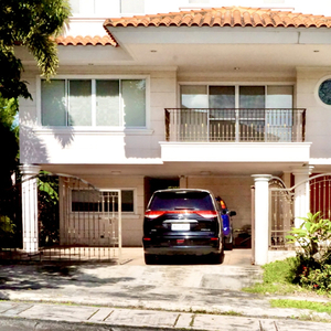 House For Sale In Silangan Ii, Rosario