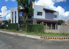 House and Lot at Royale Tagaytay Estates