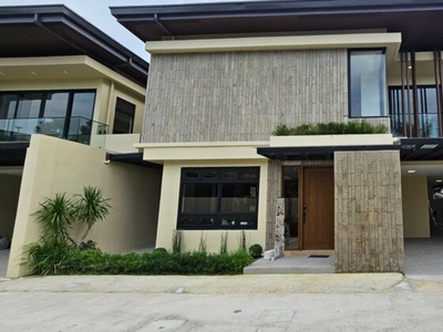 House And Lot For Sale In bf Homes Paranaque